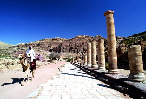 Jordanu2019s Tourism Income Up 14.5% in Six Months
